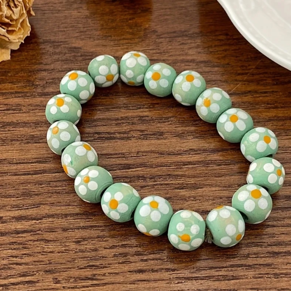 Flower Print Beaded Bracelet